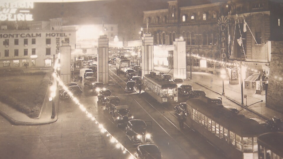 Tramways au carré D'Youville, juin 1938