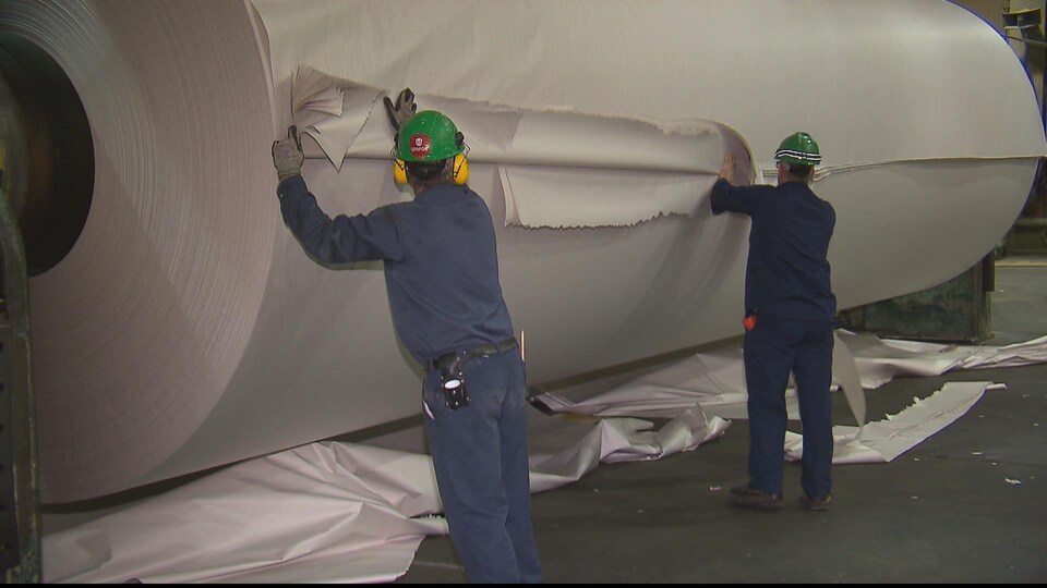 Le papier fabriqué à Baie-Comeau est surtout exporté en Amérique du Sud.