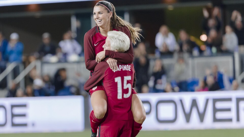 Alex Morgan et Megan Rapinoe