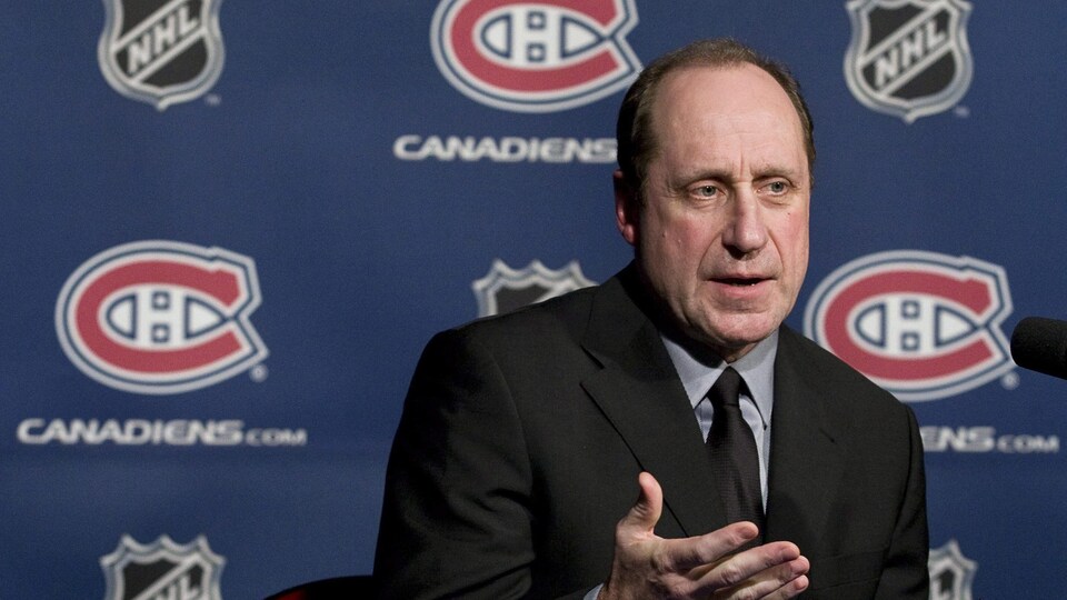 Un point de presse de l'ancien DG du Canadien en 2009