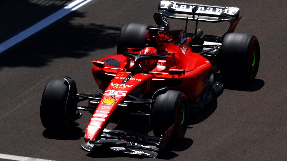 Charles Leclerc en pole de la course sprint à Bakou, Lance Stroll 9e RadioCanada.ca
