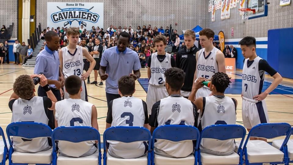 Le Collège Durocher à l’assaut de la planète basket RadioCanada.ca