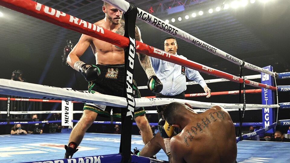 Two boxers in the arena