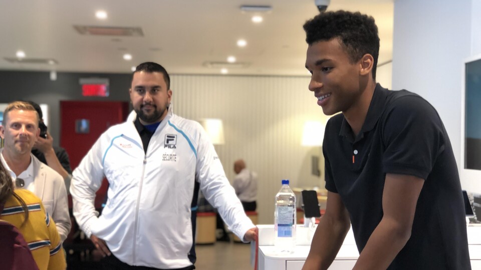 Félix Auger-Aliassime à la rencontre de ses partisans à Montréal