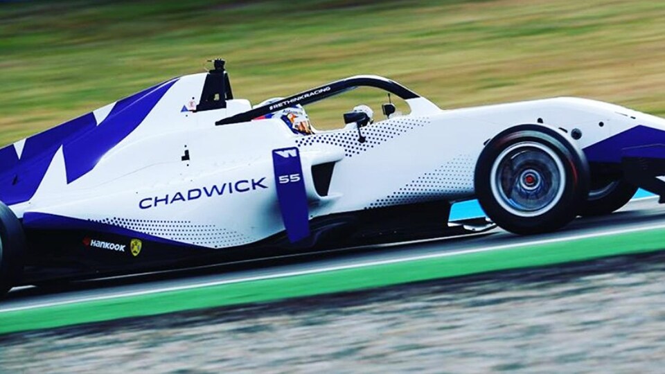 Jamie Chadwick dans la F3 de marque Tatuus de la W Series