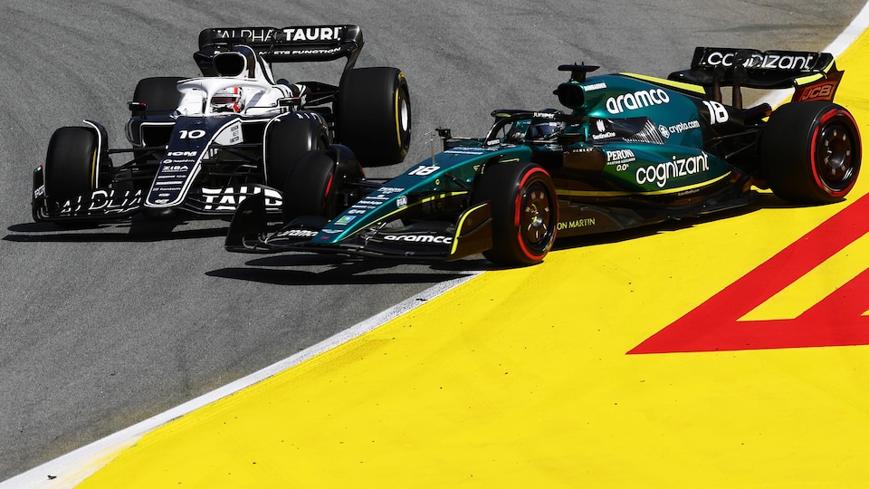 Lance Stroll’s single-seater overturned after a collision with another single-seater.