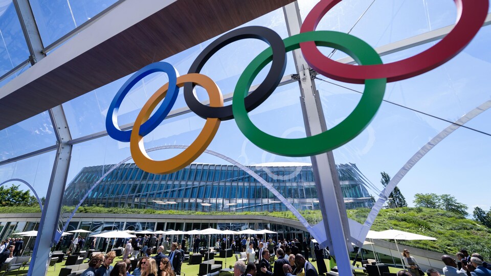 Le Cio Inaugure Un Nouveau Siege Pour Son 125e Anniversaire Jeux Olympiques Radio Canada Ca