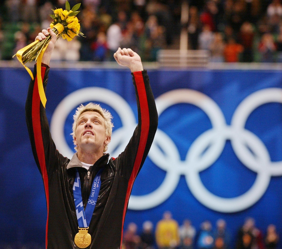 Marc Gagnon, médaillé d'or au 500 m des Jeux olympiques de Salt Lake City en 2002
