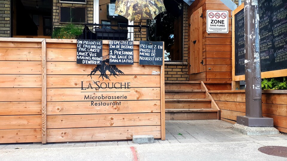 Le bar La Souche est situé dans Limoilou.