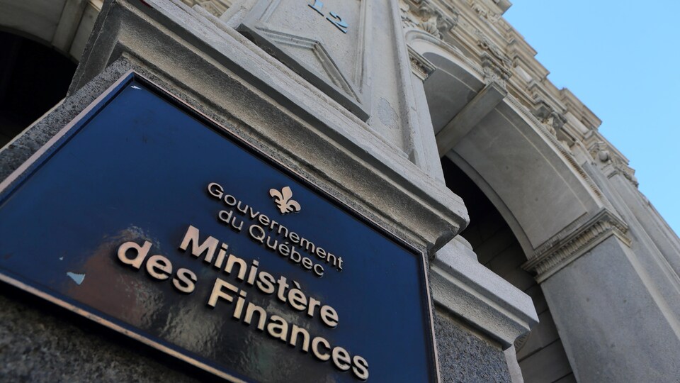 La reprise ne suffira pas à résorber les déficits financiers du Québec ...