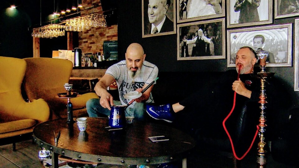 Fini le narguilé dans les lieux publics à Edmonton ou jusqu'à 500 d