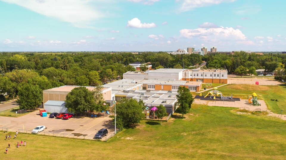 Le Pavillon élémentaire de l'École Monseigneur de Laval, à Regina, en Saskatchewan.