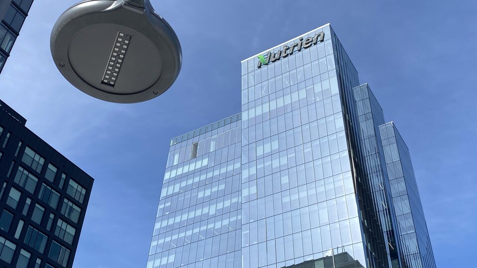 La tour de bureaux de Nutrien à Saskatoon, en Saskatchewan.