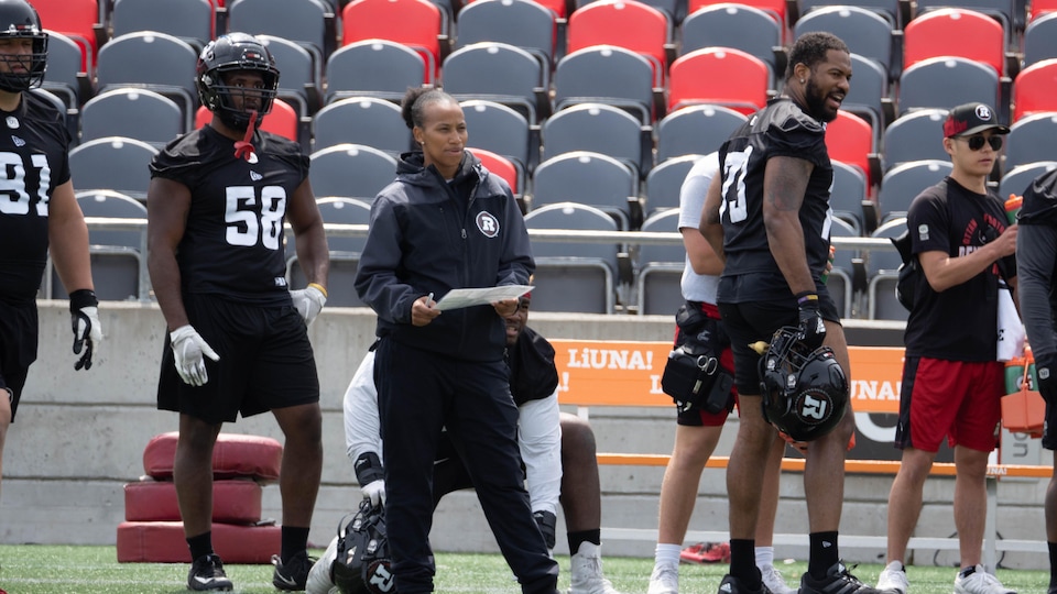 Nadia Doucouré while training.