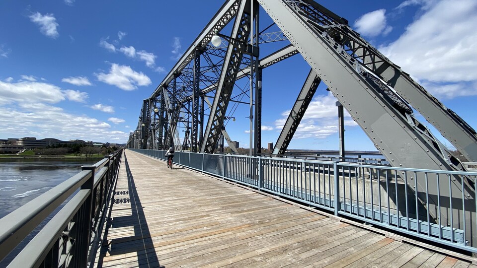La structure du pont Alexandra.