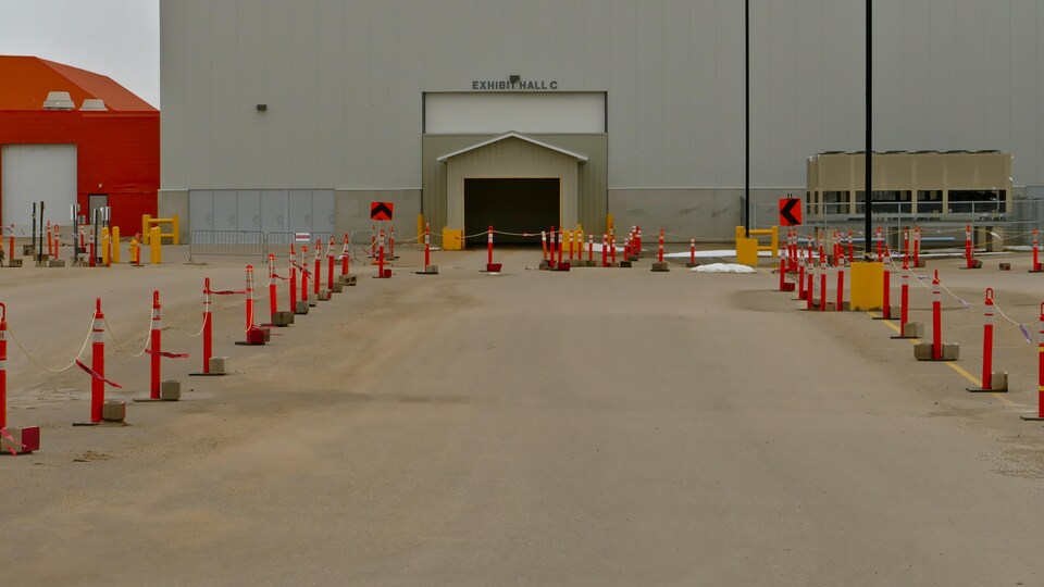 Le centre de vaccination de la Place Evraz.