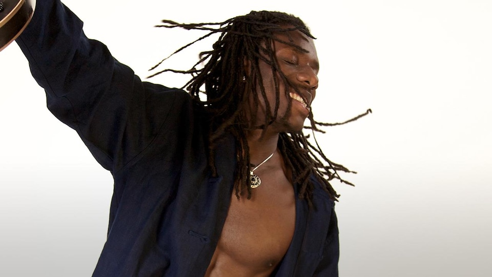 Wesli présente 21 chansons sur son 5e album, Rapadou Kreyol