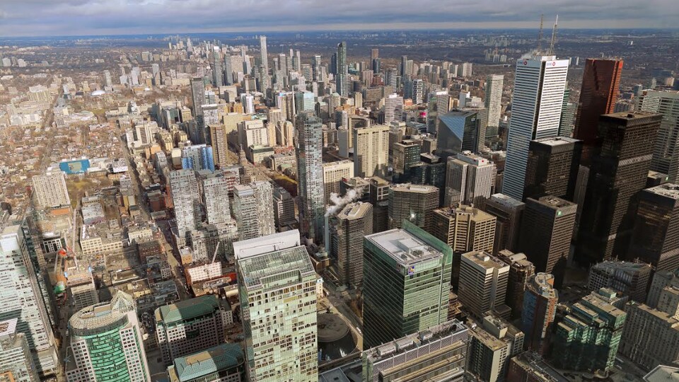 Vue aérienne de Toronto le jour.