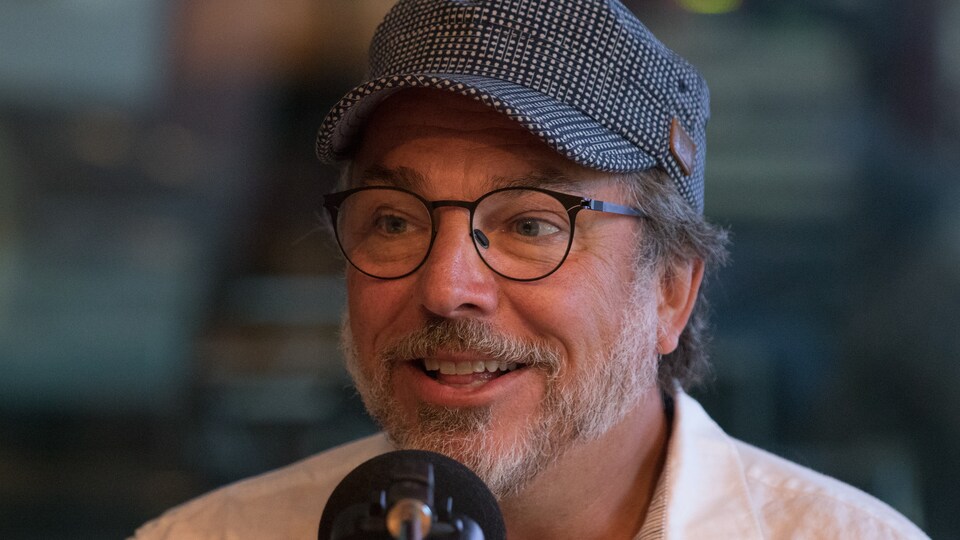 Photo de Christian Bégin, en studio
