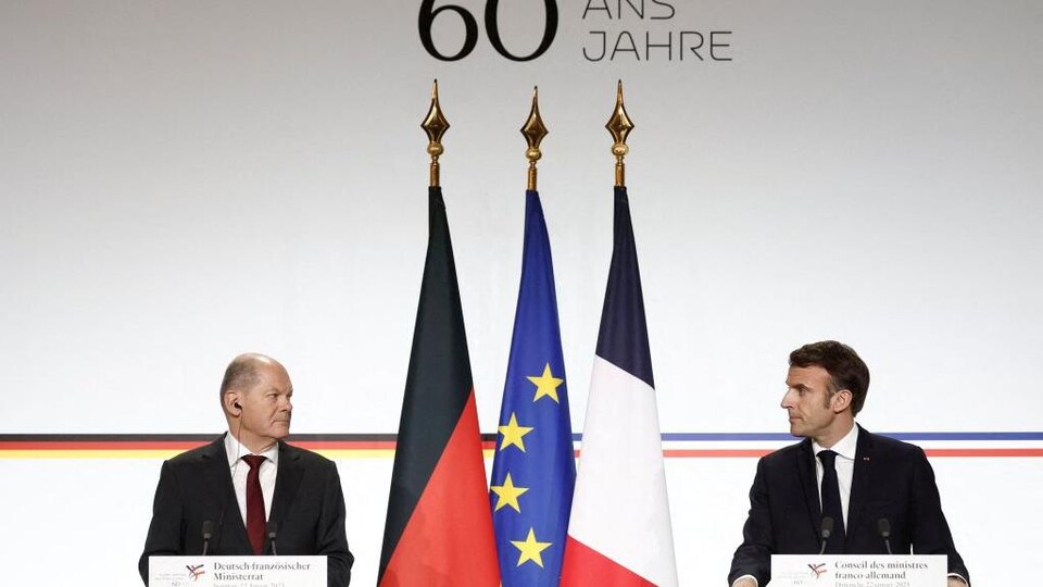 Le chancelier allemand, Olaf Scholz, et le président français, Emmanuel Macron
