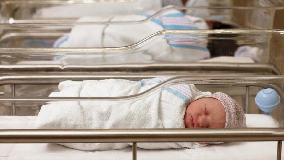 Nouveau-nés dans un centre de néonatalogie