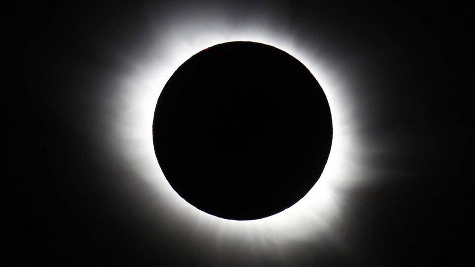 Éclipse solaire totale