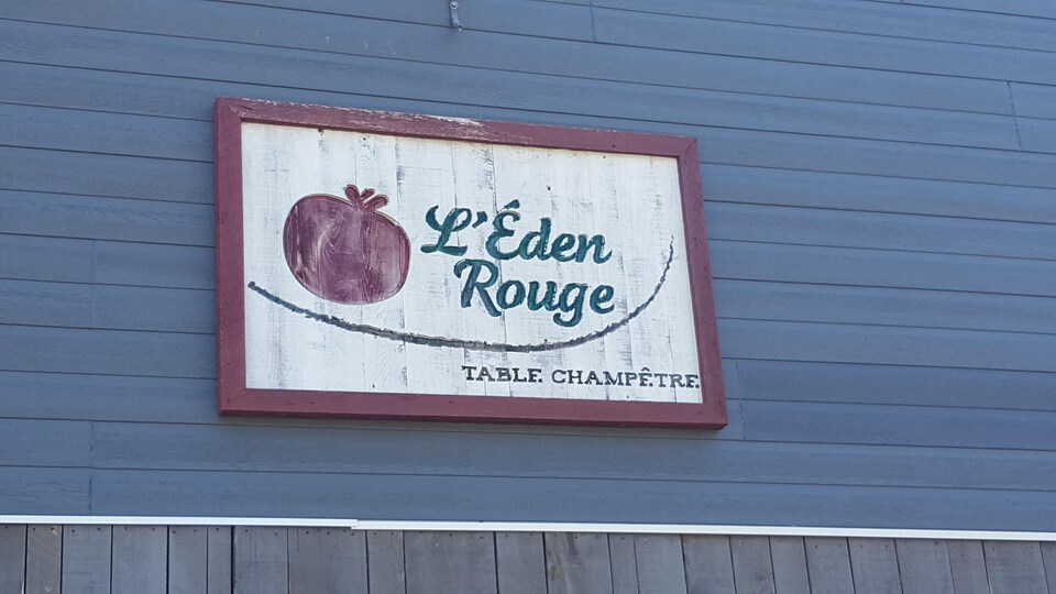 Affiche de l'Éden Rouge