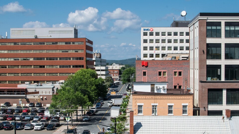 Vue du centre-ville de Fredericton.