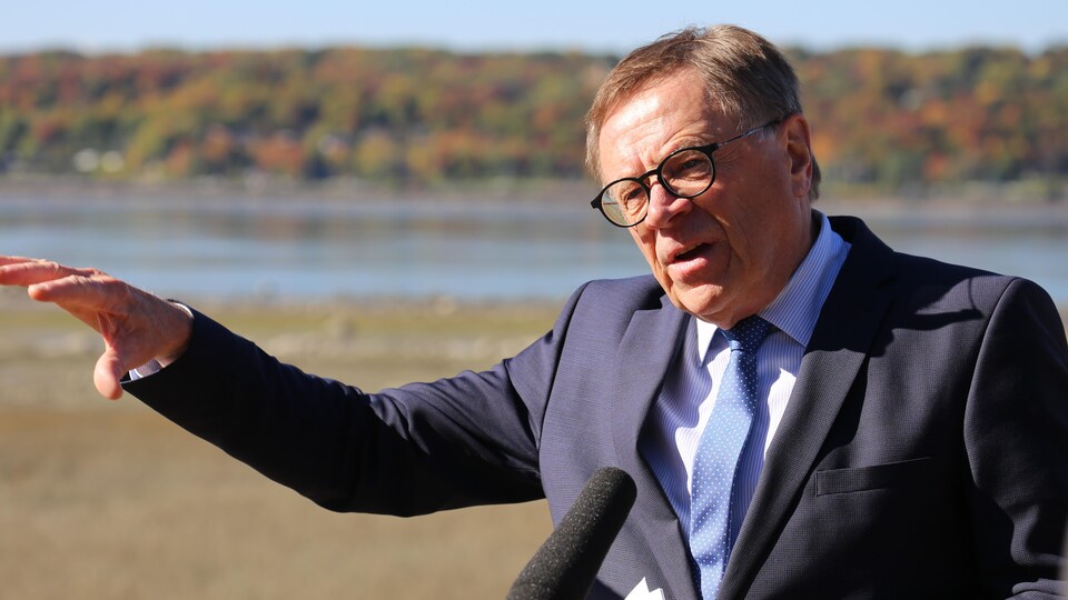 Gilles Lehouillier, maire sortant de Lévis.