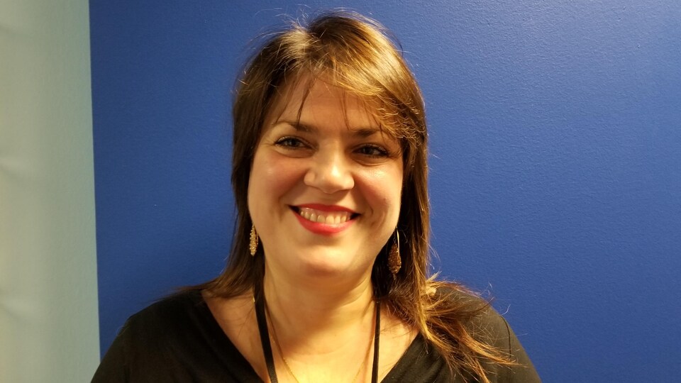 Dre Milica Stamenkovic, chirurgienne-dentiste en entrevue à Radio-Canada à Toronto
