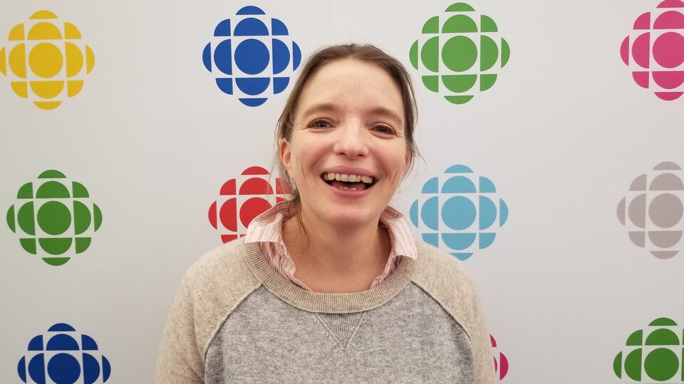 Emmanuelle Le Pichon-Vorstman en entrevue à Radio-Canada à Toronto