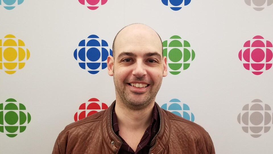 Jean-Michel Montsion en entrevue à Radio-Canada à Toronto