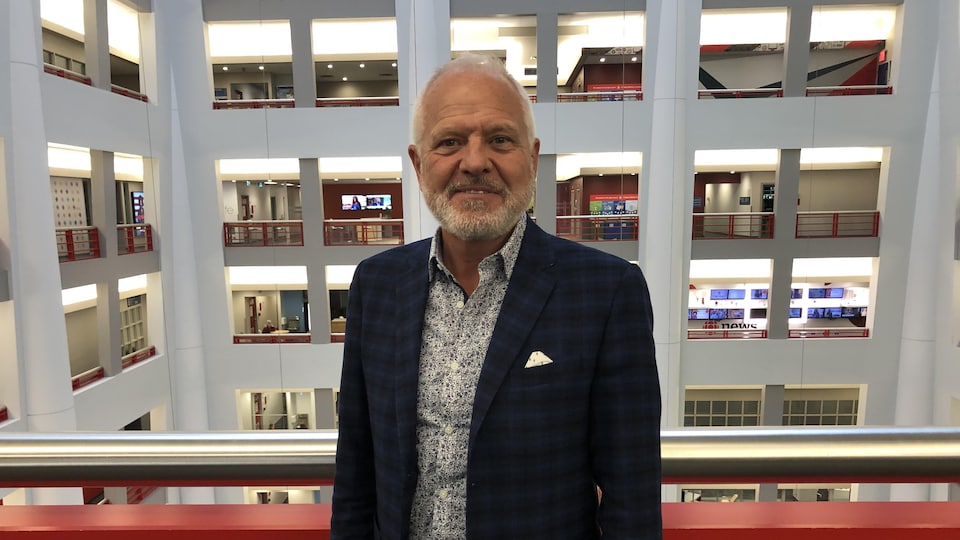 Normand Labrie en entrevue à Radio-Canada à Toronto