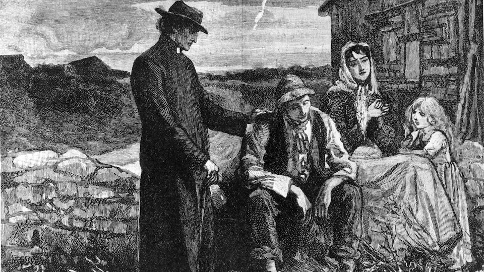 Illustration montrant un père catholique qui console une famille durant la grande famine irlandaise.
