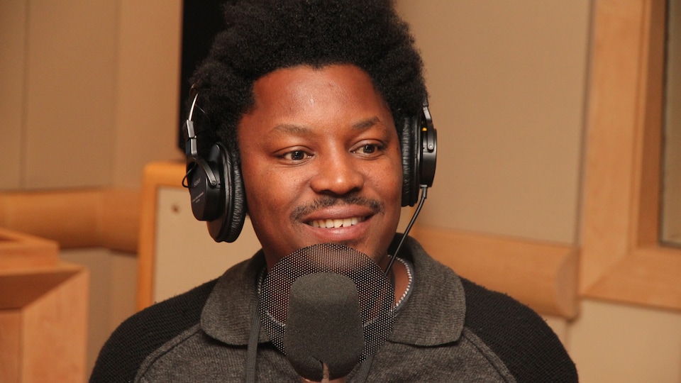 Les murs, la lourdeur de notre époque, selon James Noël Plus on est