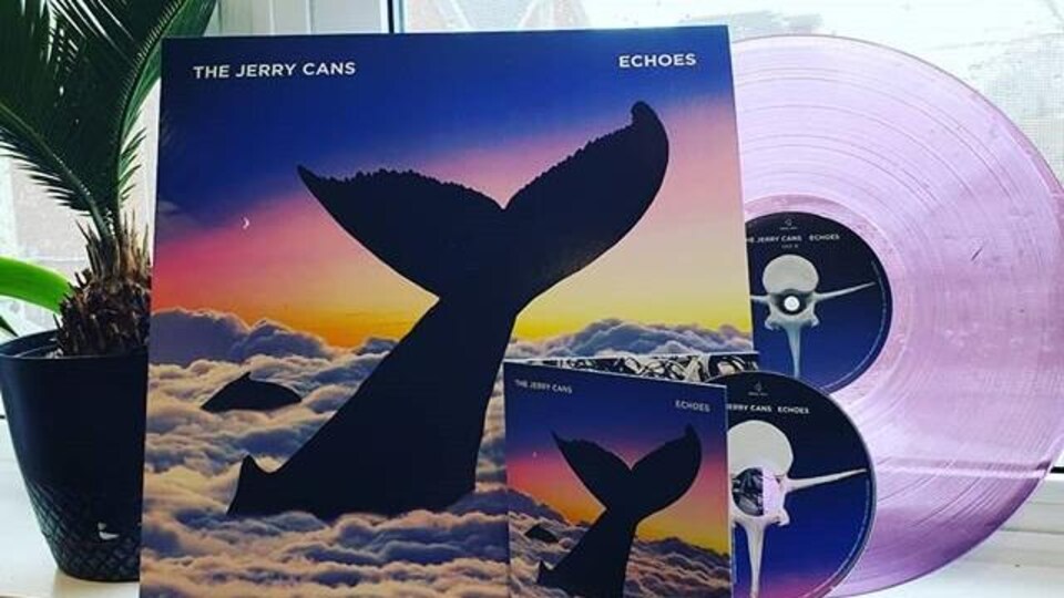 Le disque ECHOES de la formation The Jerry Cans.