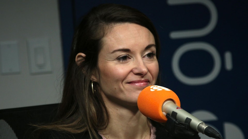 Joëlle Boutin en studio.
