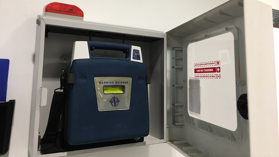 Un défibrillateur cardiaque