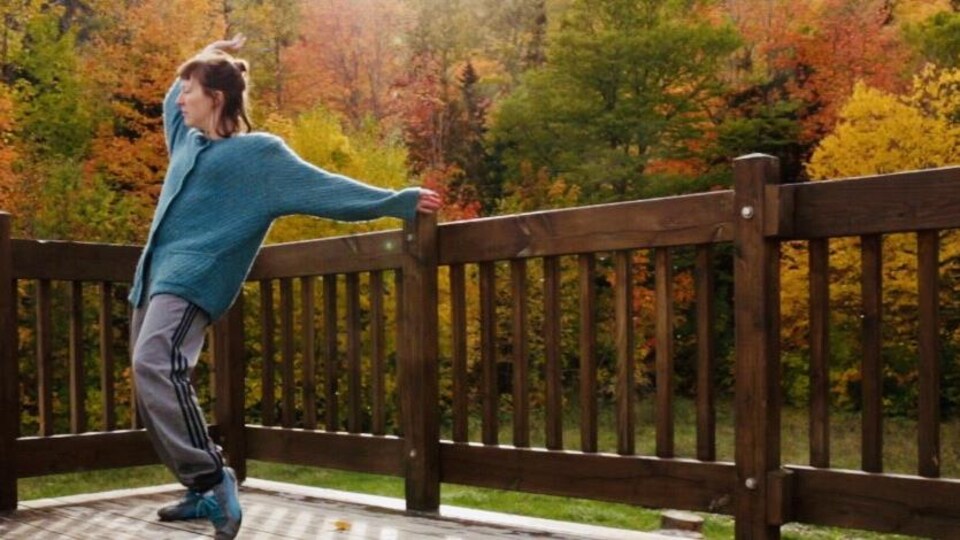 Liane Thériault, danseuse en résidence à Marsoui, Gaspésie