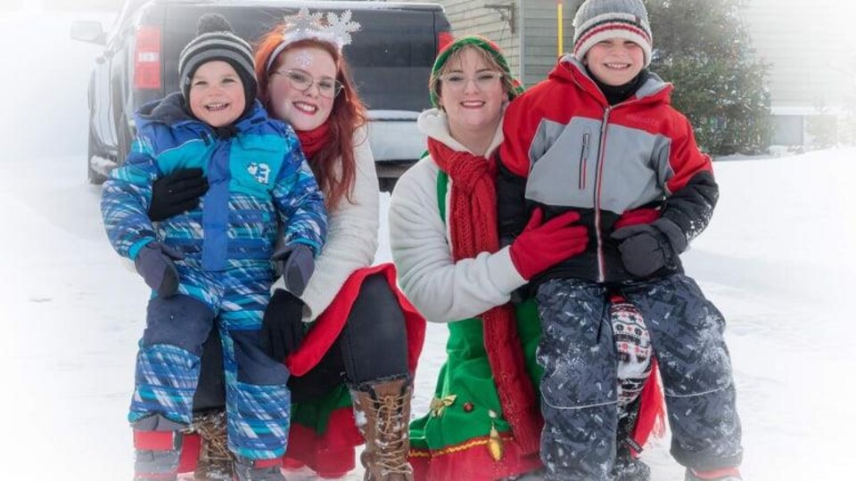 Les lutins du Père Noël en visite à Sept-Îles Les lutins du Père Noël en visite à Sept-Îles