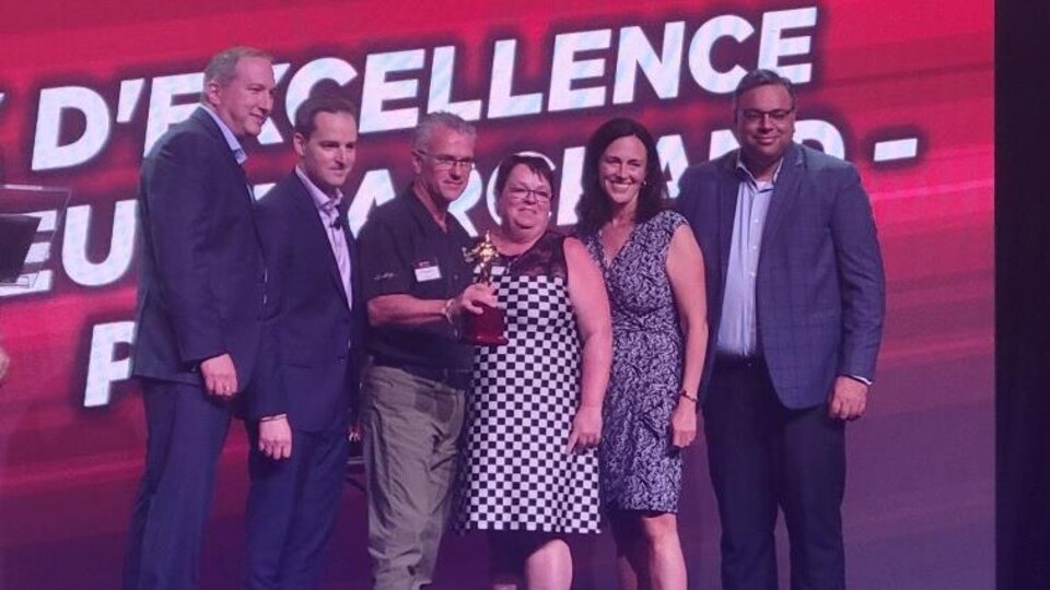 Le Provigo de PointeàlaCroix reçoit le titre de marchand