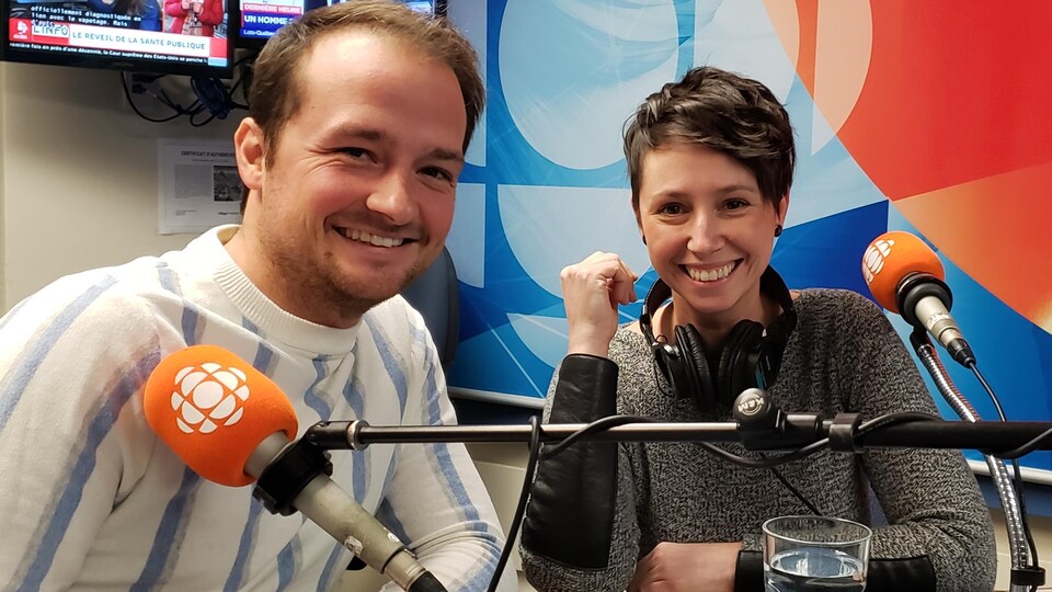 Mathieu Ouellette et Manon R. Guérin en studio