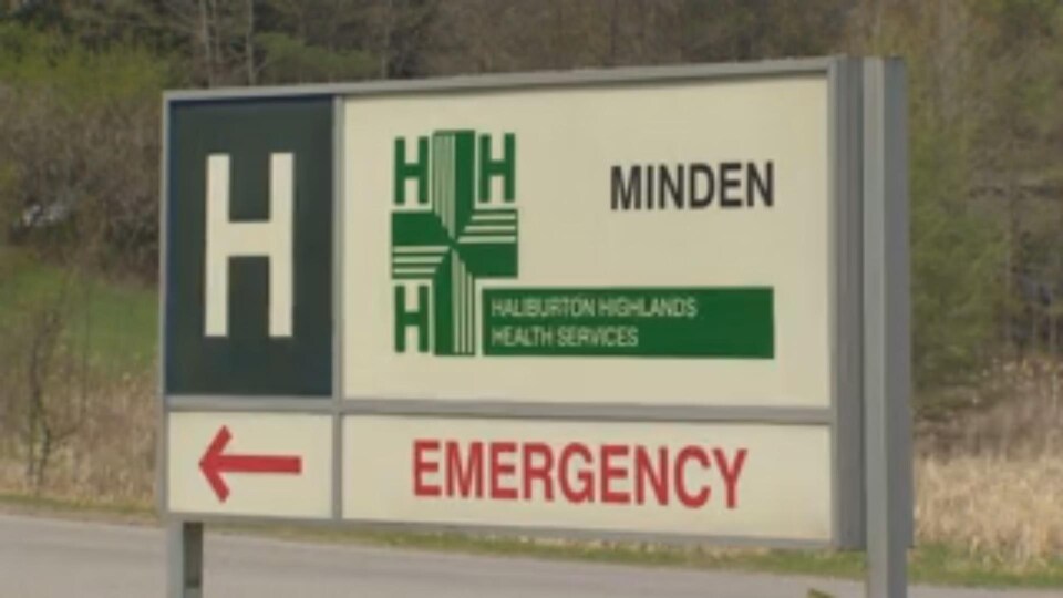 L'enseigne de l'hôpital de Minden dont la salle d'urgence va fermer le 1er juin.