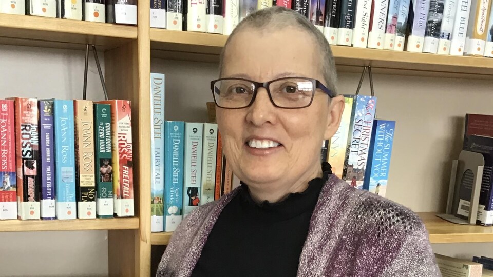 Après 30 ans de service, la bibliothécaire Cécile Lamontagne de Val-Rita Harty tire sa révérence.