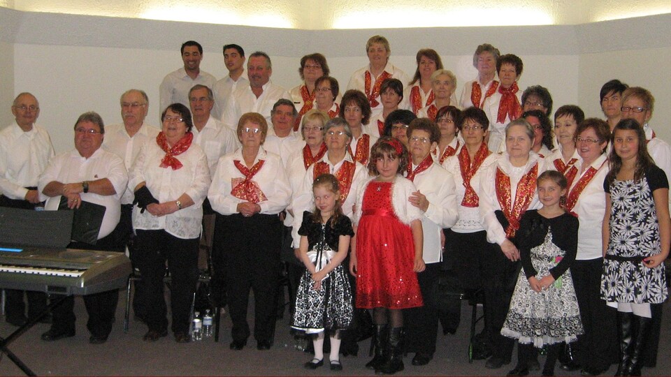 La chorale de la paroisse Saint-Charles-Borromée a soumis sa candidature pour remporter le concours «Les choeurs du Nord» organisé par ICI Nord de l'Ontario