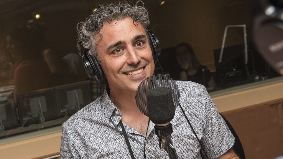 D’humoriste à éditeur de livres en réalité augmentée