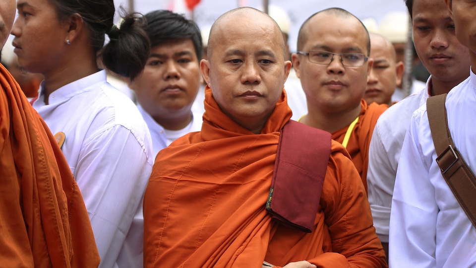 Résultat de recherche d'images pour "bouddhiste myanmar"