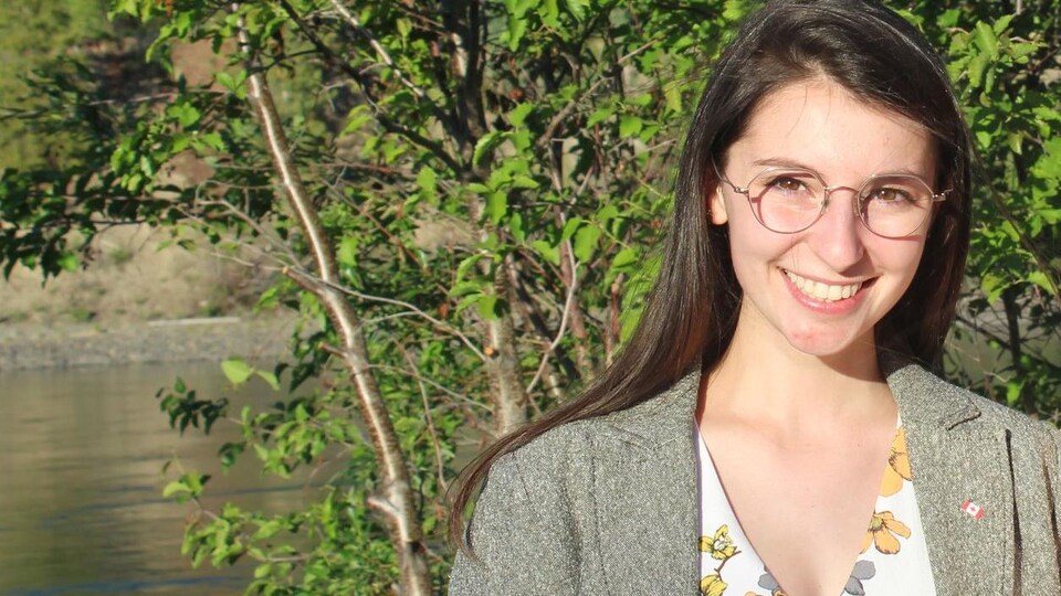 La Franco-Yukonnaise Maguerite Tölgyesi est la nouvelle présidente de la Fédération de la jeunesse canadienne-française