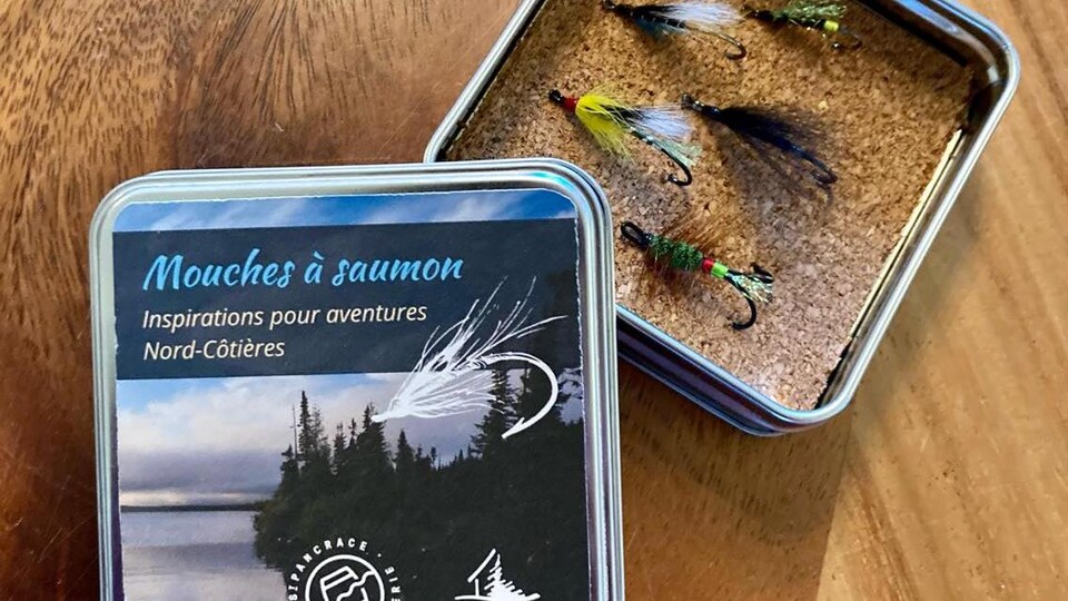 Des mouches artificielles pour la pêche.