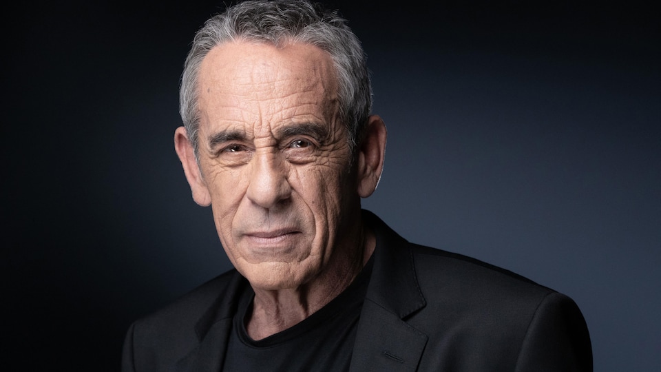 Thierry Ardisson remonte le temps avec des personnalités décédées